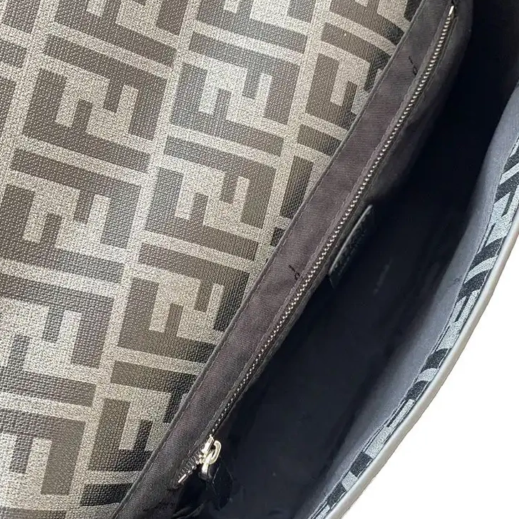 Affordable In Black FF Messenger Fendi Bag Motif Fabric Large 0701